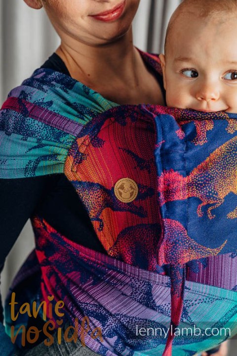 Nosidełko dla dzieci WRAP-TAI MINI, bawełna, splot żakardowy, z kapturkiem - PARK JURAJSKI - NOWA ERA Nosidełko dla dzieci WRAP-TAI MINI, bawełna, splot żakardowy, z kapturkiem - PARK JURAJSKI - NOWA ERA