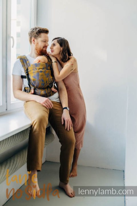Nosidełko LennyLight z tkaniny żakardowej, rozmiar standard (45% jedwab tussah, 32% bawełna czesana, 19% wełna merino, 4% kaszmi Nosidełko LennyLight z tkaniny żakardowej, rozmiar standard (45% jedwab tussah, 32% bawełna czesana, 19% wełna merino, 4% kaszmi