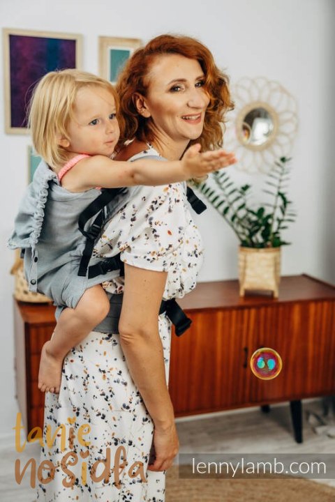 Nosidełko LennyPreschool z tkaniny skośno-krzyżowej 100% bawełna, rozmiar preschool - ICEBERG Nosidełko LennyPreschool z tkaniny skośno-krzyżowej 100% bawełna, rozmiar preschool - ICEBERG