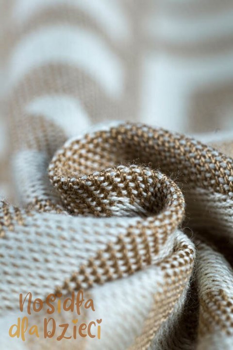 Nosidełko LennyLight z tkaniny żakardowej (62% bawełna, 38% wiskoza bambusowa), rozmiar standard - TETRIS - PRESTO (drugi gatune