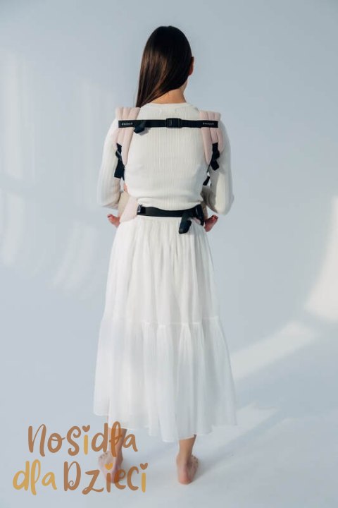 Nosidełko LennyLight z tkaniny skośno-krzyżowej (50% bawełna, 50% wiskoza bambusowa), rozmiar standard - MARSHMALLOW