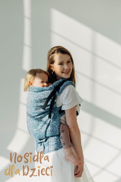 Nosidełko LennyPreschool z tkaniny żakardowej 100% bawełna, rozmiar preschool - ZACZAROWANY ZAKĄTEK - FAIRY