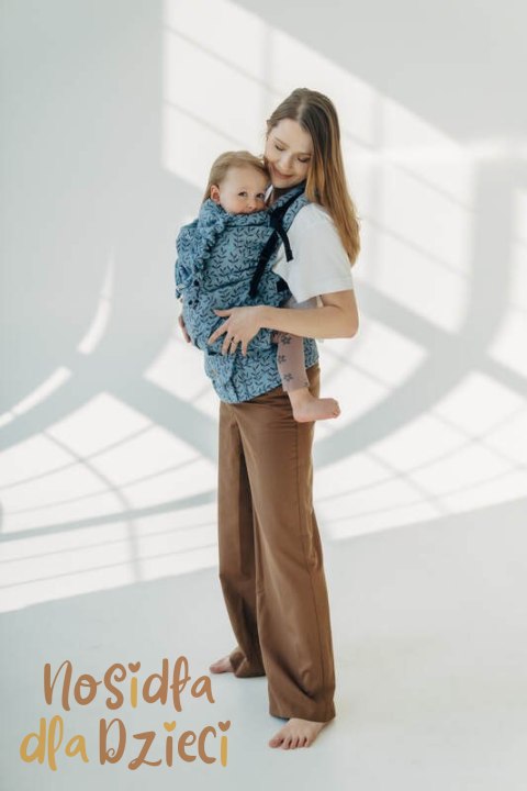 Nosidełko LennyPreschool z tkaniny żakardowej 100% bawełna, rozmiar preschool - ZACZAROWANY ZAKĄTEK - FAIRY