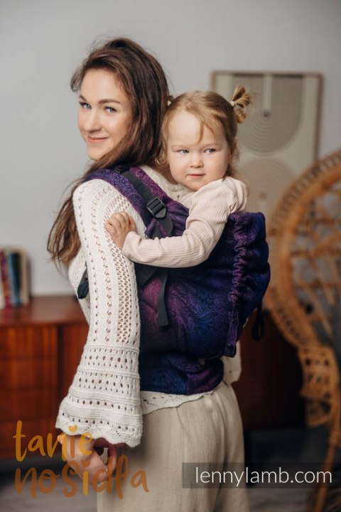 Nosidełko LennyPreschool z tkaniny żakardowej 100% bawełna, rozmiar preschool - DZIKIE WINO - BOUQUET Nosidełko LennyPreschool z tkaniny żakardowej 100% bawełna, rozmiar preschool - DZIKIE WINO - BOUQUET